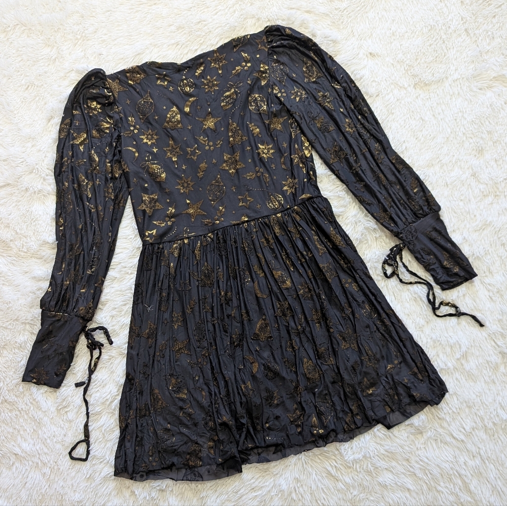 NWT Blackmilk Gold Burned Velvet Goth Christmas Baubles Dress Size Medium - Picture 9 of 16